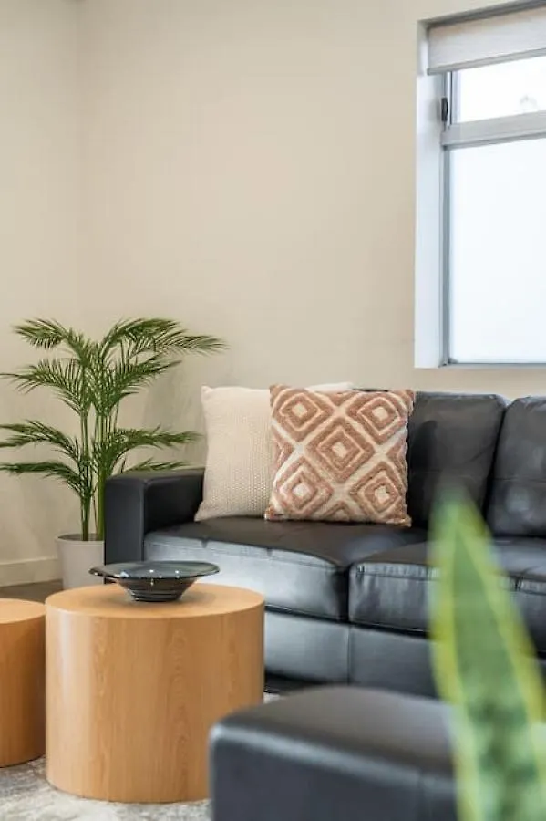 Level Up Henley Apartment Grange