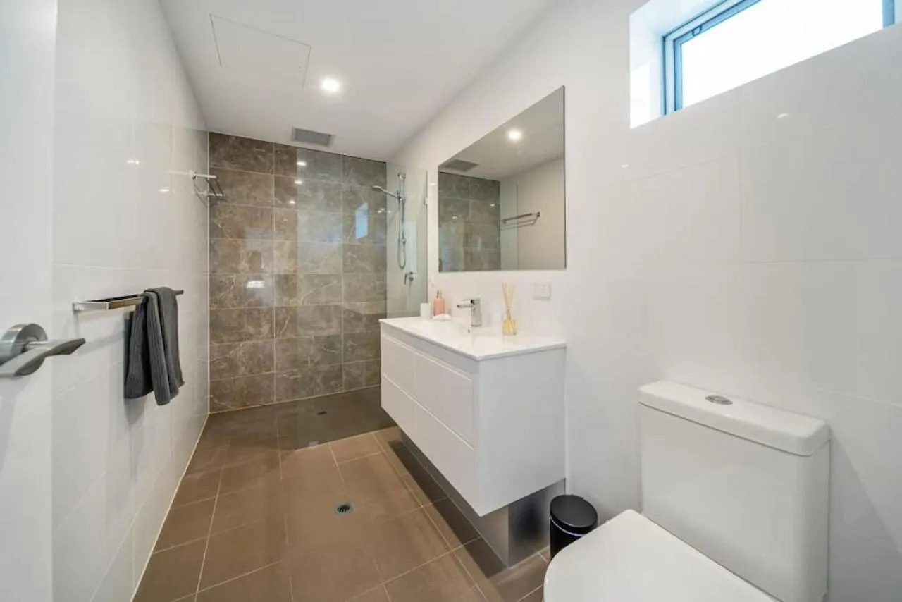 Level Up Henley Apartment Grange